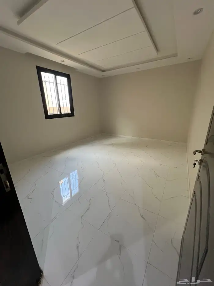 فلل للبيع موقع مميز بالواصليه 11