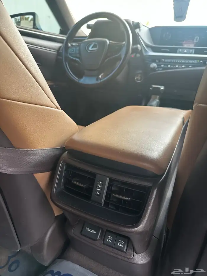 لكزس Es250 عبد الطيف جميل 2021 20