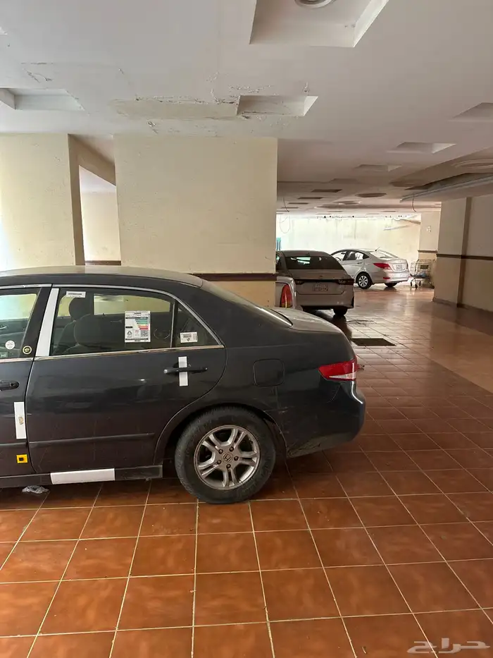 هوندا اكورد سياره مرشوشه كامله مكيف مكينه قير مشالله نطيف 1