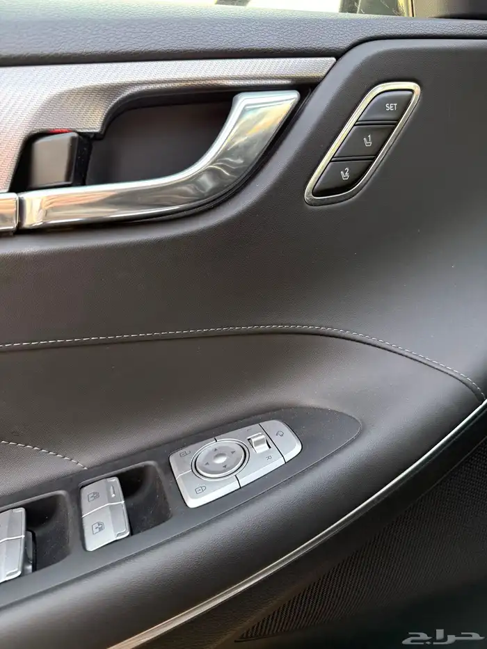 ازيرا 2022 -كاليجرافي 6 سلندر اعلا مواصفات بدون بنورما للبيع 21