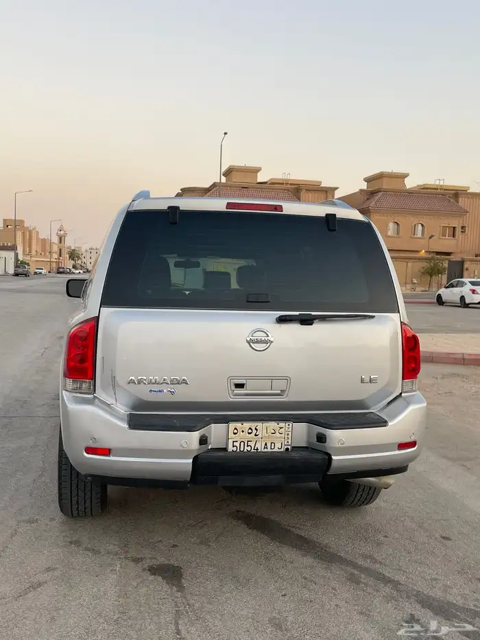 للبيع ارمادا 2012 فل كامل بدون دبل 3