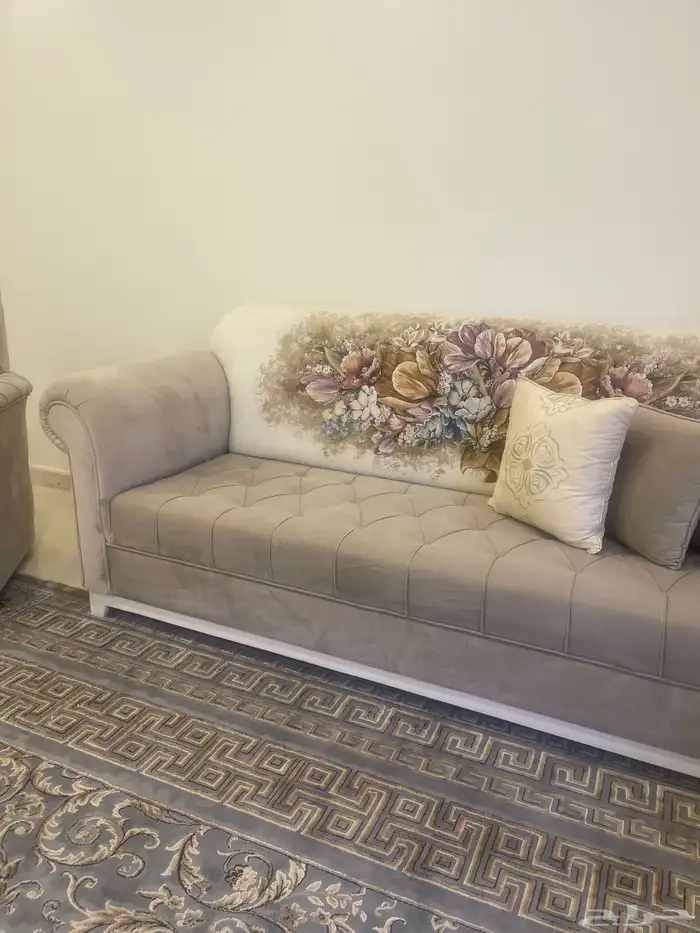 كنب جديد جدا  كنبتين كبيره ووحده صغير 2