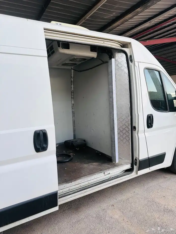 بيجو بوكسر باص بضاعه 2021 للايجار ثلاجه تبريد 7