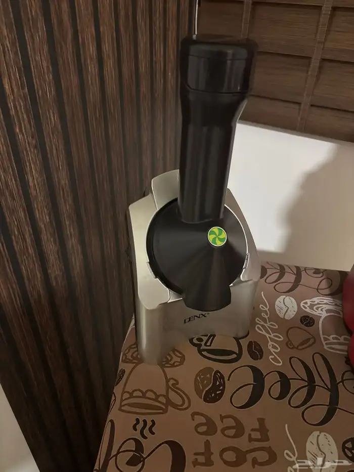 ماكينه كافي وآيس كريم لم تستخدم سوى مرتين مثل الجديد 2