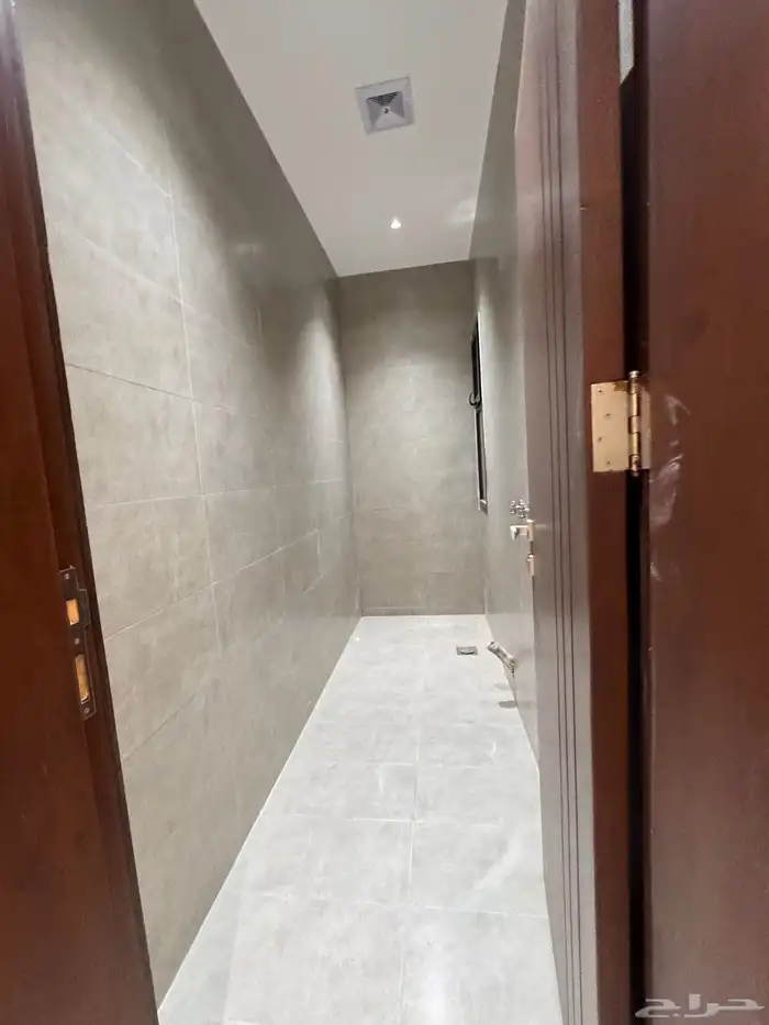 فله روف علوي حي مروج الأمير سعر 810 الف 15