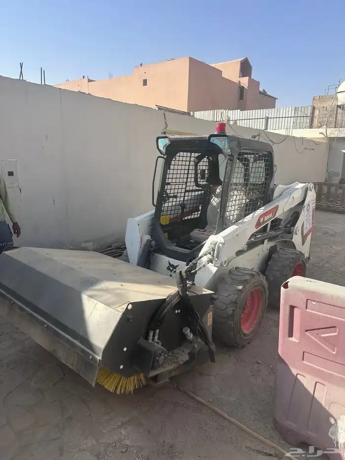 بوبكات مكنسة موديل 2024 ومكنسة جديدة للايجار الشهري 0