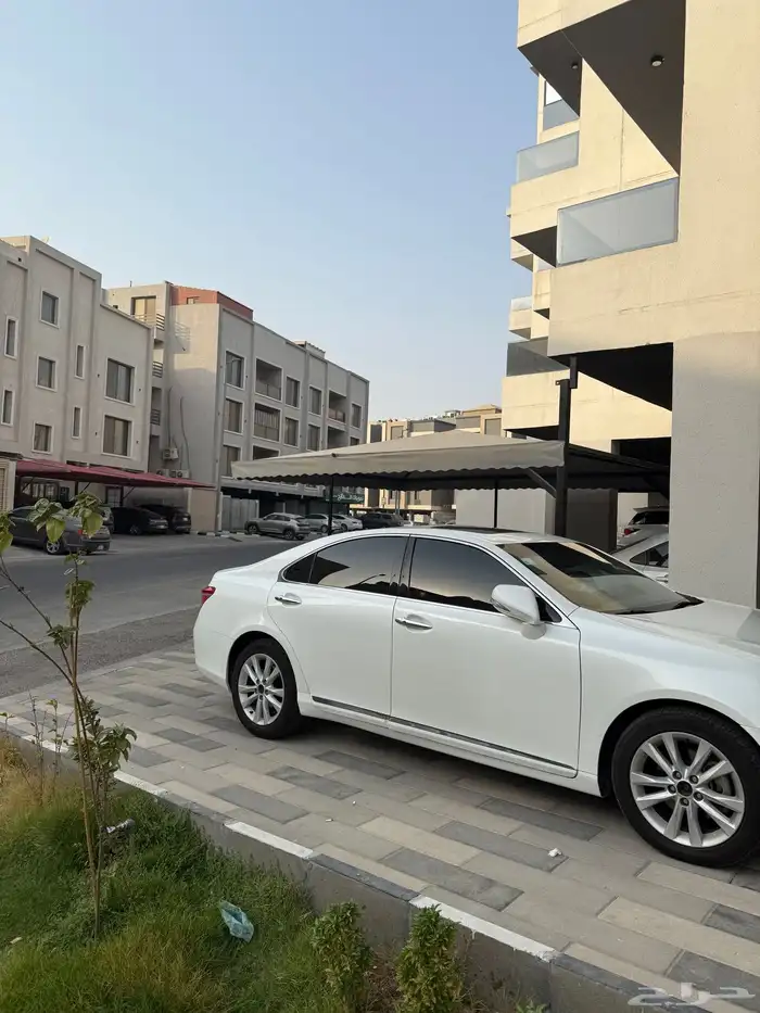 لكزس2012اي اس 4