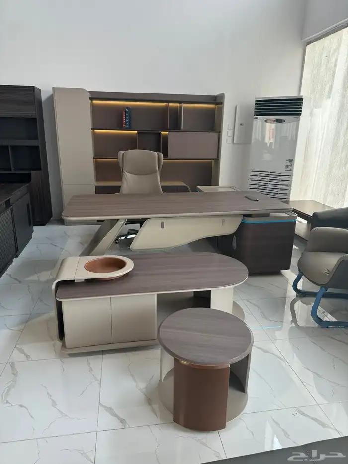 مكاتب مودرن طقم كامل و مكتب مدير و كراسي مكتبي شكل جديد 11