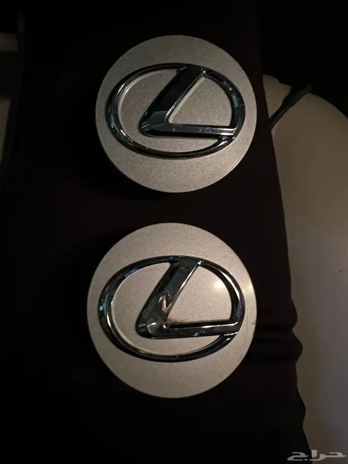 غطا جنط لكزس ال اس 460 0