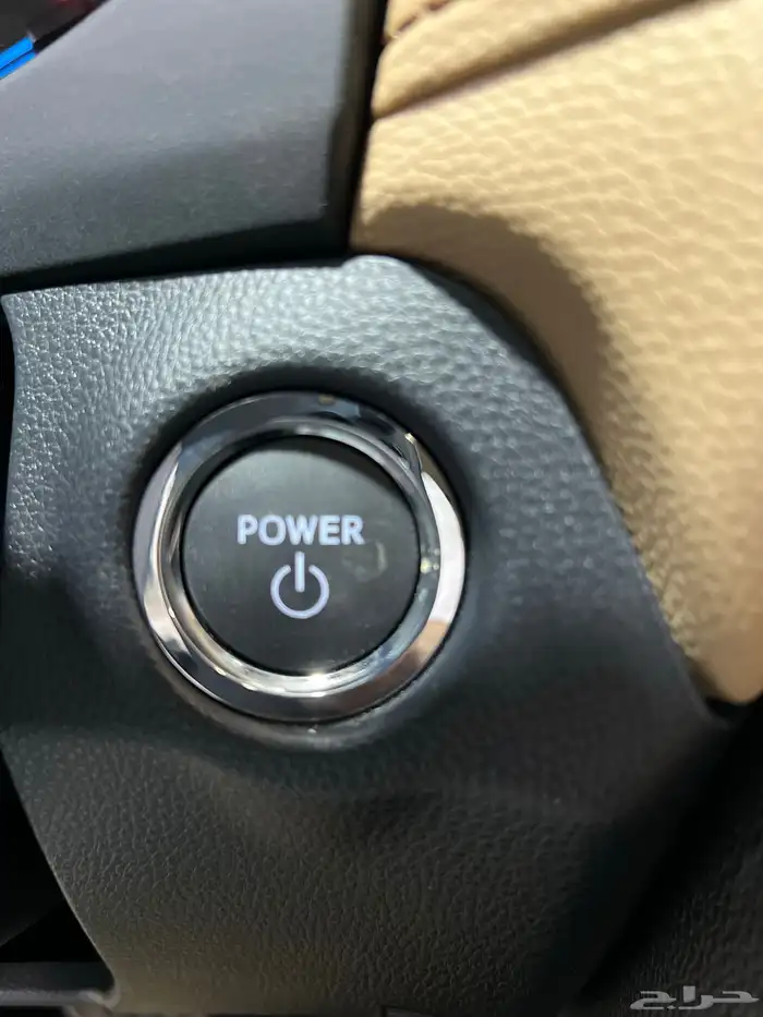 تويوتا راف فور XLE هايبرد 2025 جديد سعودي 129.950 شامل 17