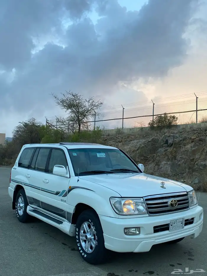 لاندكروزر تويوتا فل 2006 2