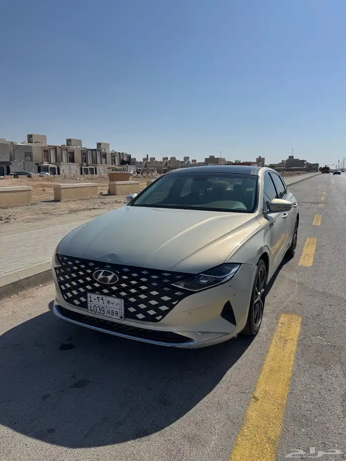 هونداي ازيرا 6 سلندر 9