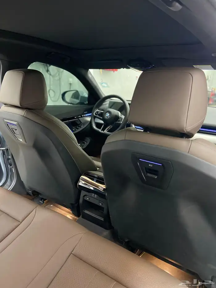 بي ام دبليو 2024 m520 للبيع 7