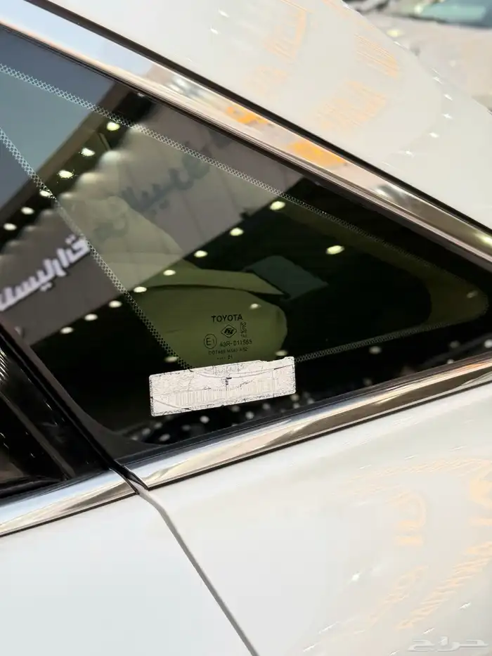 تويوتا افالون 2022 سعودي - تورنق عداد 86 الف كيلو فقط 6