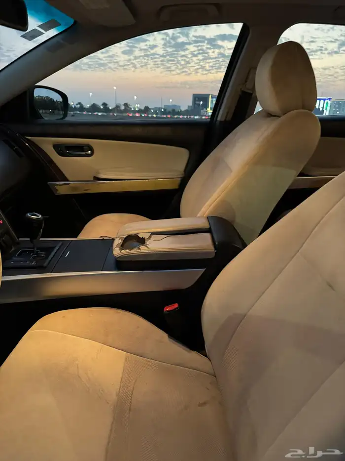 للبيع جيب مازدا 6