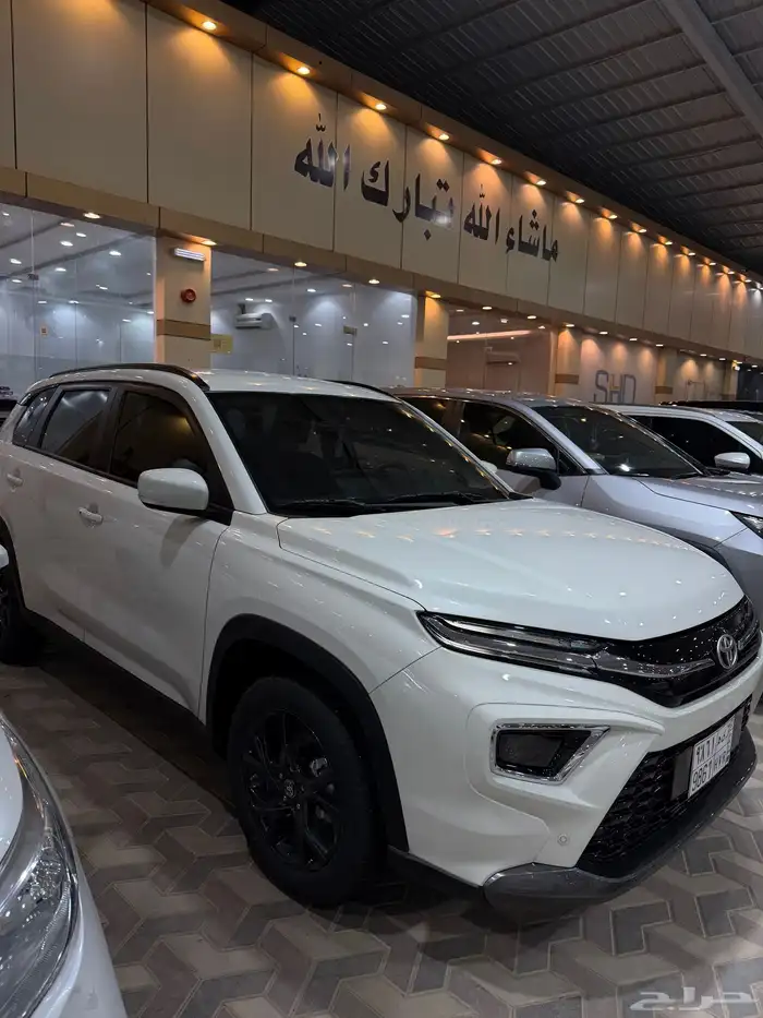 تويوتا اوربان كروزر 2025 1