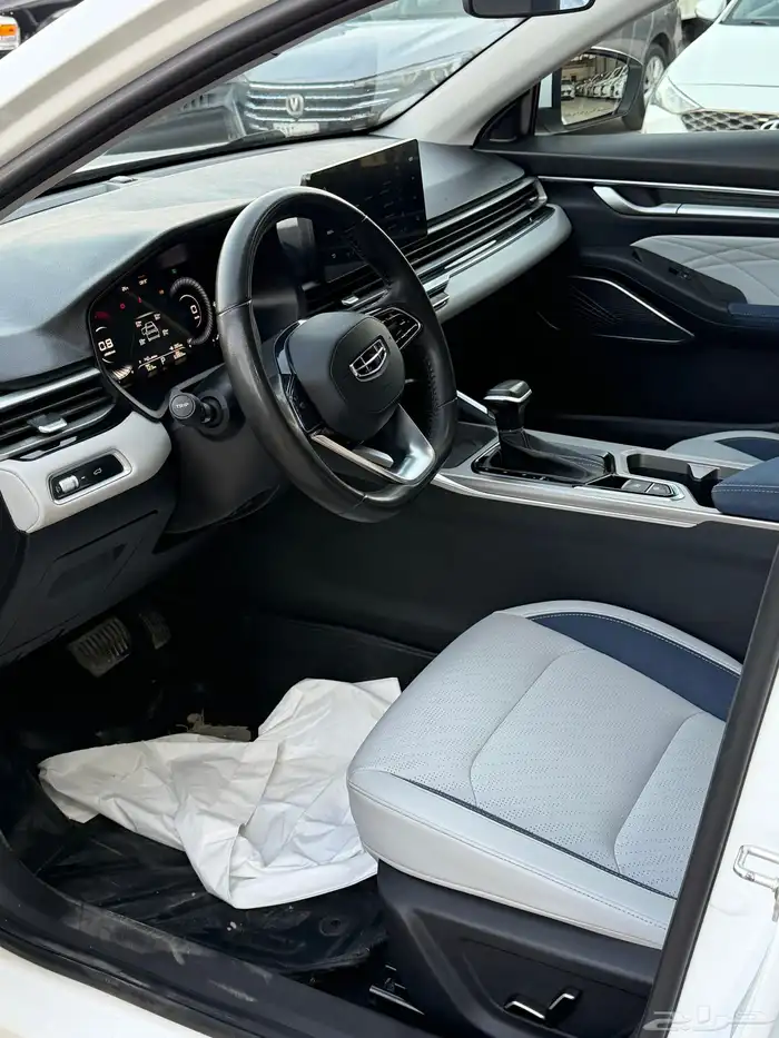 جيلي ام جراند 2023 فل كامل 6