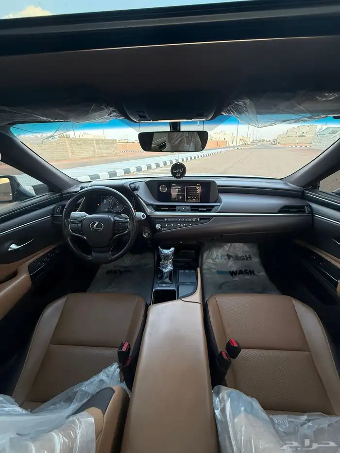 للبيع لكزس 2021 53