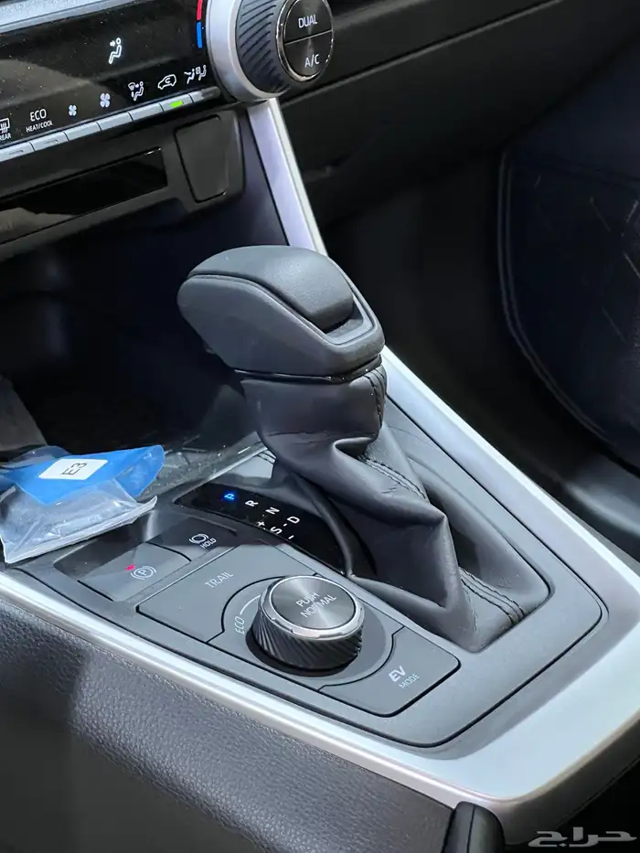 تويوتا راف فور LE دفع رباعي هايبرد 2025 جديد 115.800 شامل 12