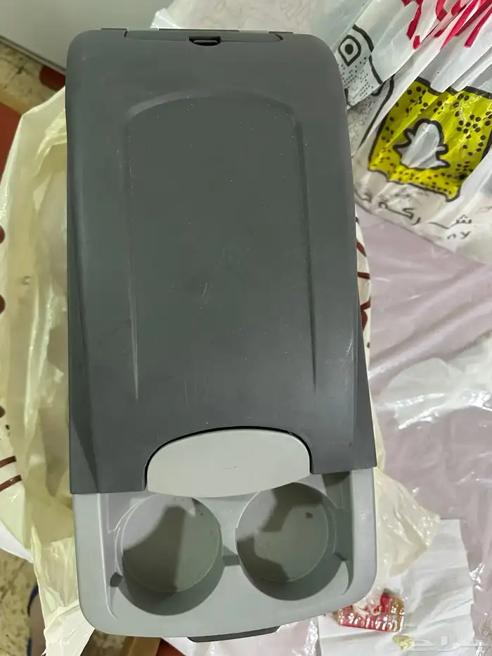 ثلاجة سيارة تروبيكال 9 لتر وقلاية هوائية ديلونجي 1