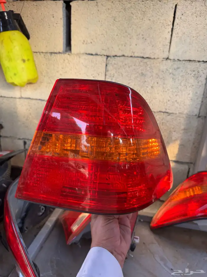 اغراض لكزس من مديل 2000 الى 2015 12