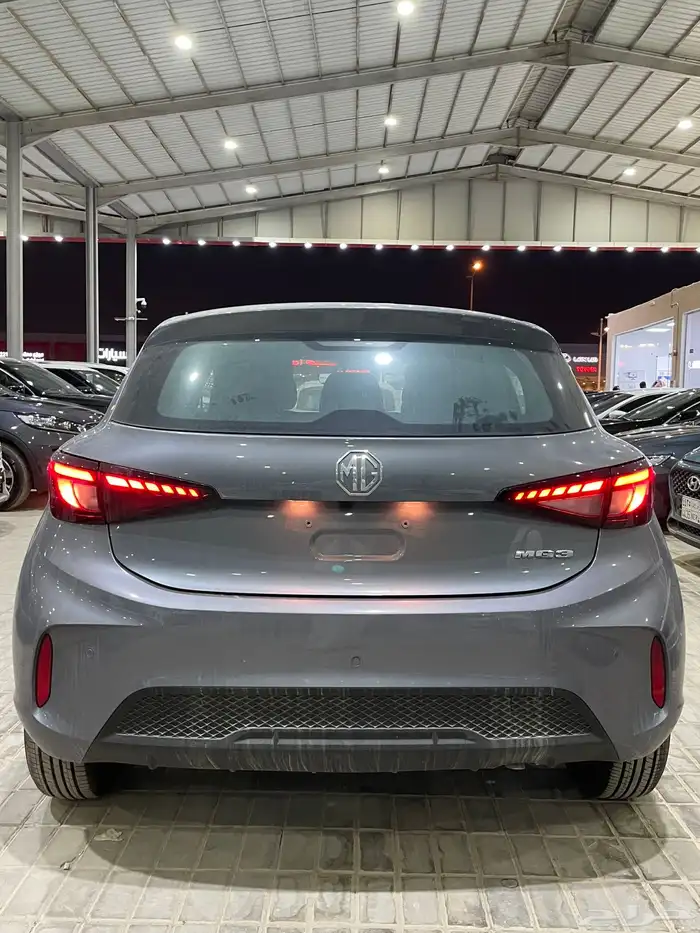 إم جي 3 - استاندر سعودي ( بنزين) 1.5L 5