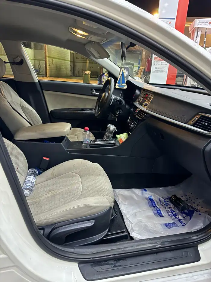 كيا اوبتيما 9