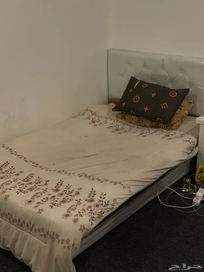 اثاث مستعمل للبيع نظيف 2