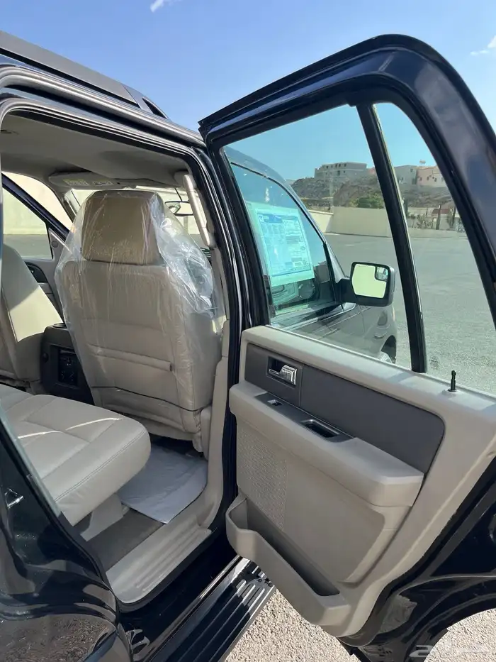 فورد اكسبديشن قصير بدون دبل 2013 11