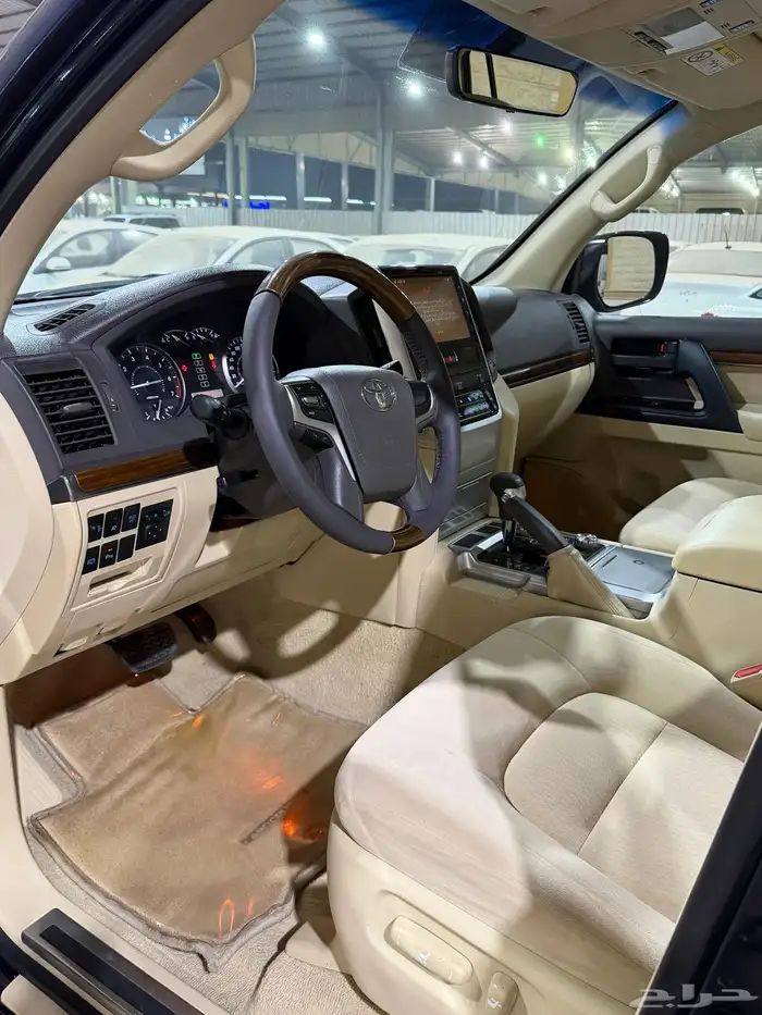 تويوتا GXR فل كامل 2017 6