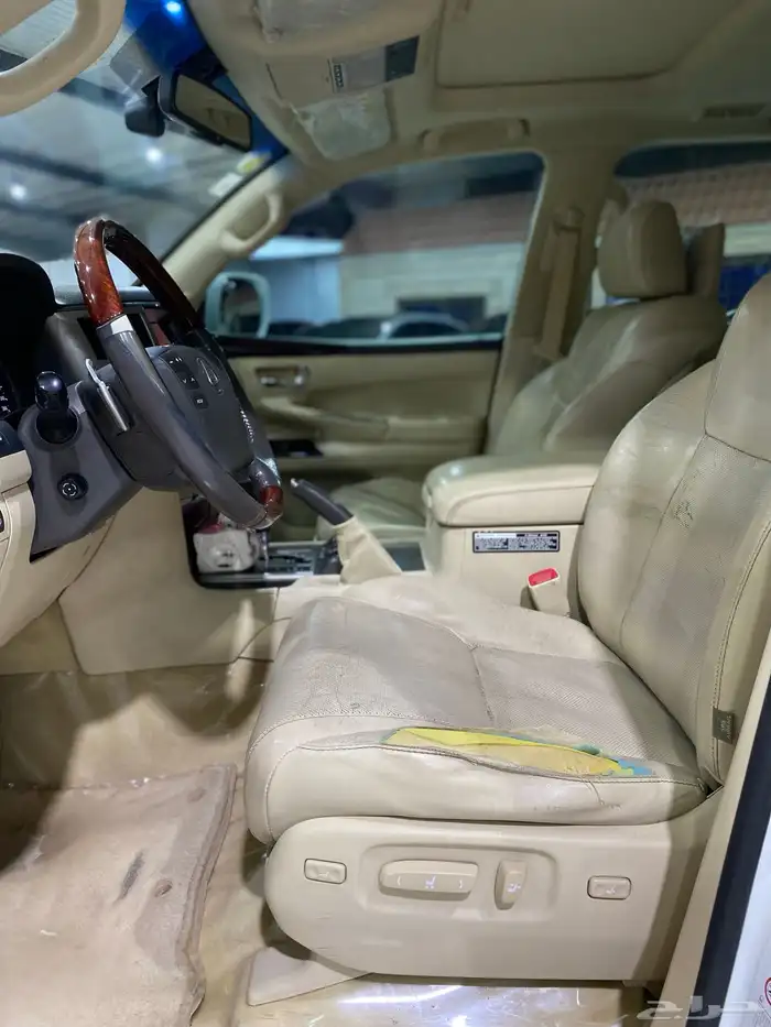جيب لكزس LX570 فل 2013 18
