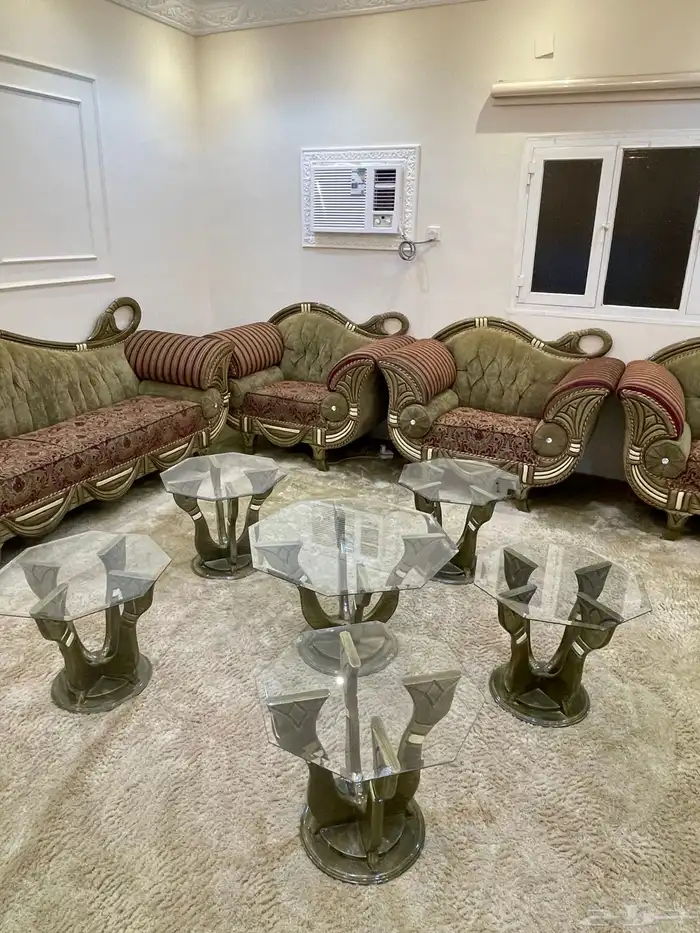 طقم كنب نظيف خالي من العيوب 5