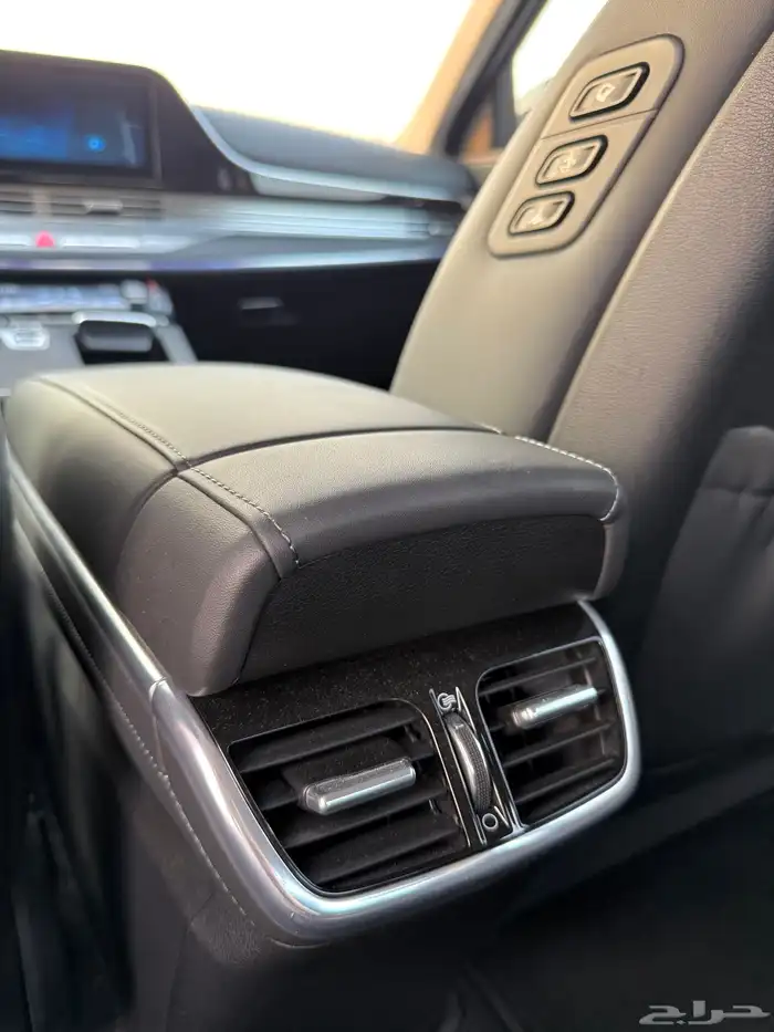 ازيرا 2022 -كاليجرافي 6 سلندر اعلا مواصفات بدون بنورما للبيع 16