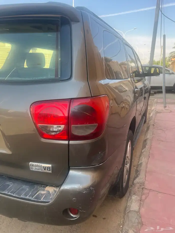 للبيع سكويا 2012 نص فل دبل وثلاجة 3