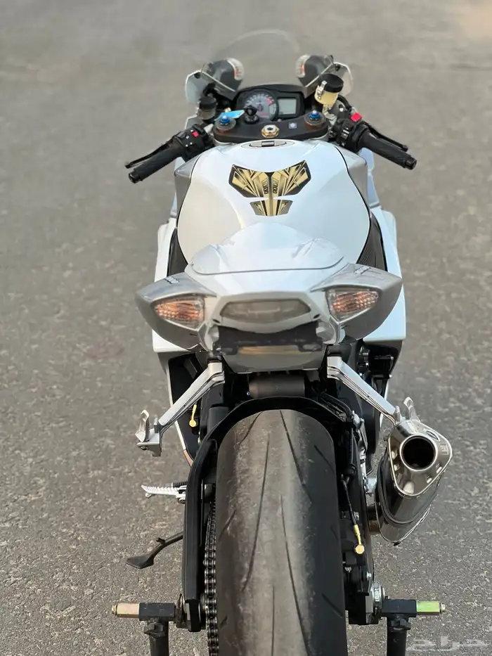 دباب سوزوكي 1000 موديل 2008 3