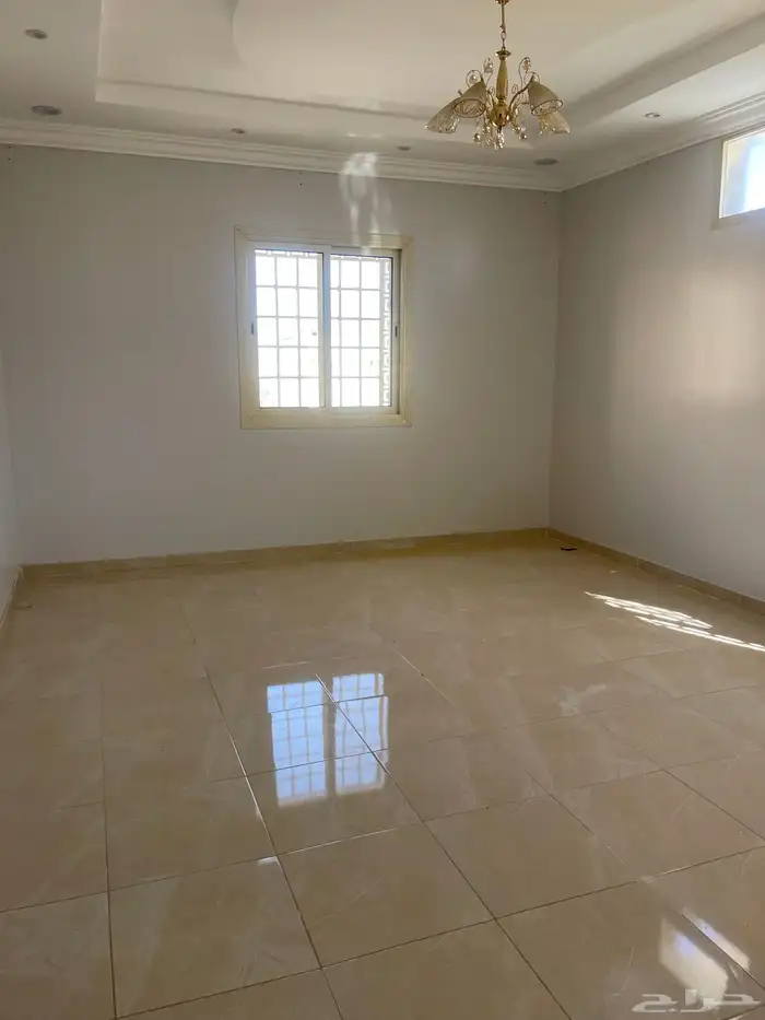 شقه ست غرف نظيفه للايجار أو البيع حي الصحافة أبها 10