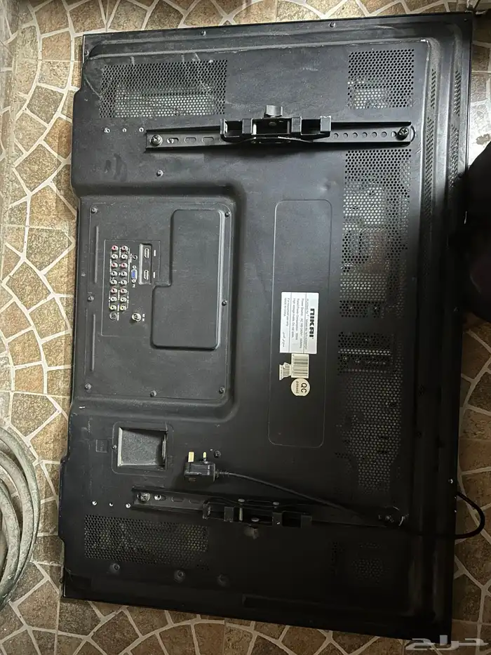 للبيع شاشه خربانه 2