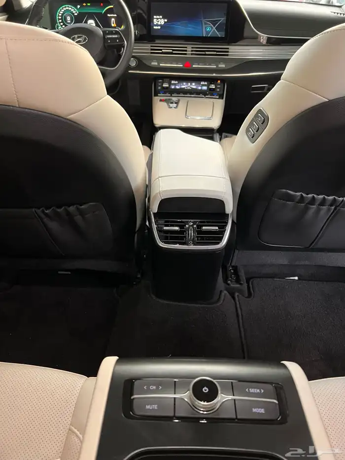 ازيرا 2022 وكاله (بنزين) فل كامل وارد كويا 17