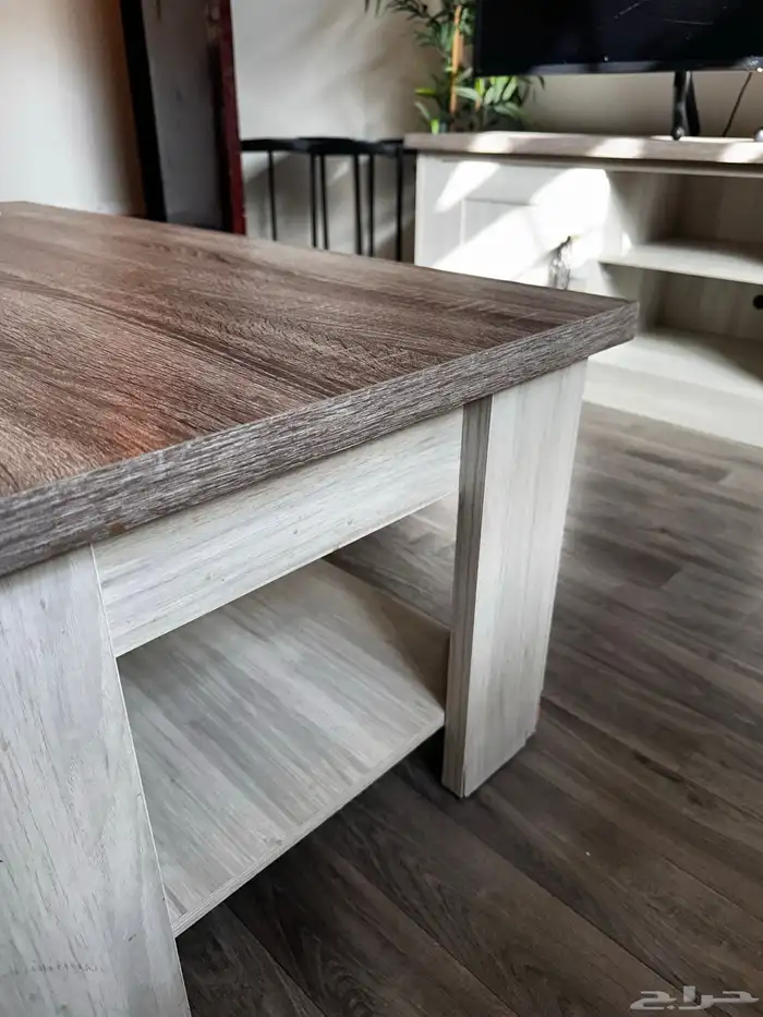 طاولة تلفزيون وطاولة قهوه 0