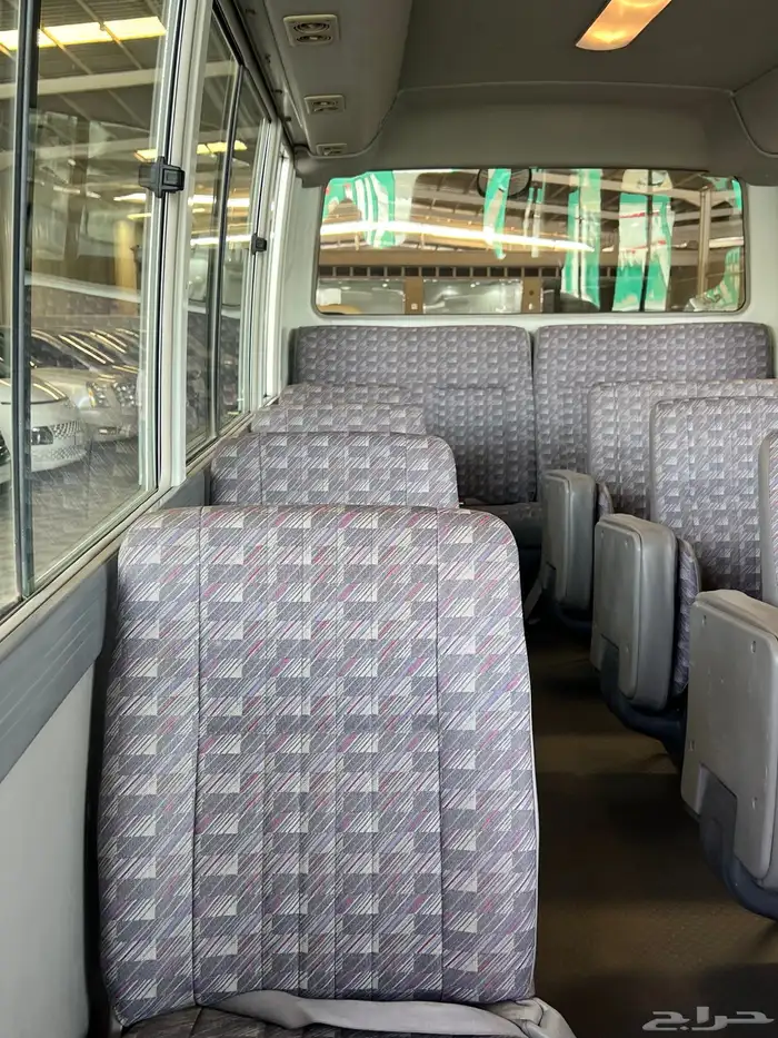 للبيع باص نيسان سيفيليان موديل 2010 ممشي قليل 14