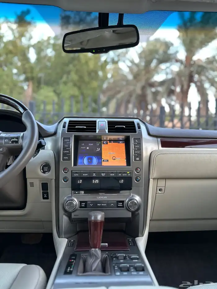 لكزس GX460 موديل 2014 سعودي فل كامل 24