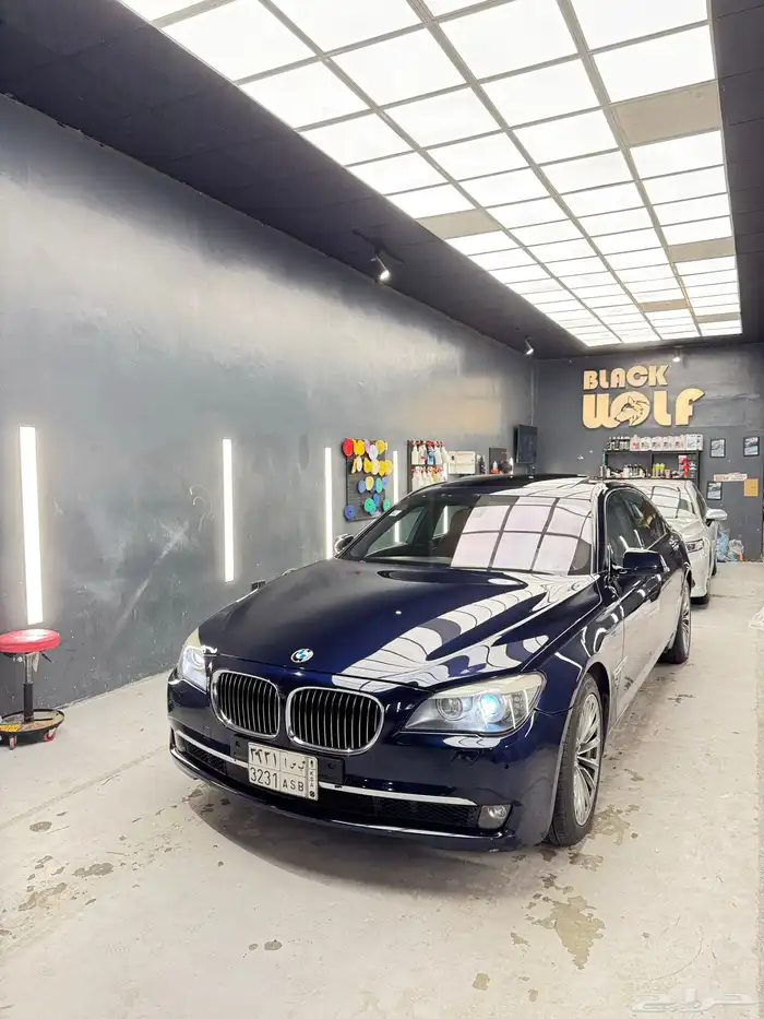 BMW 2011 مقاس 750 10