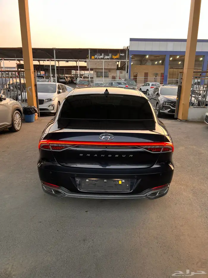 ازيرا 2022 وكاله (بنزين) فل كامل وارد كويا 2