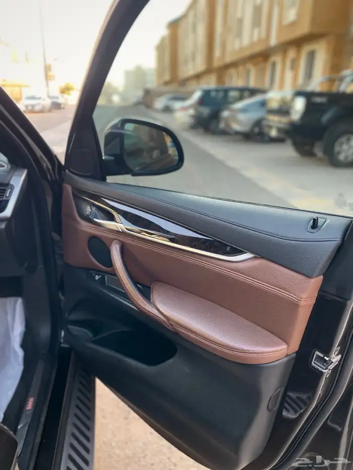 للبيع-BMW X6 xDrive35i جيب لون نادر ومميز طلبيه خاصه 22