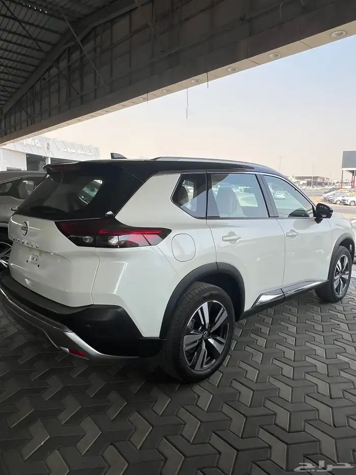 نيسان اكس تريل SL 2026 فل كامل 4