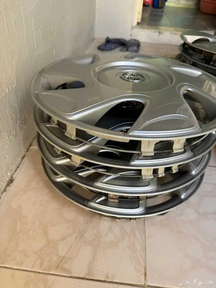 طيس مستعمل تويوتا وكيا اصلي 1