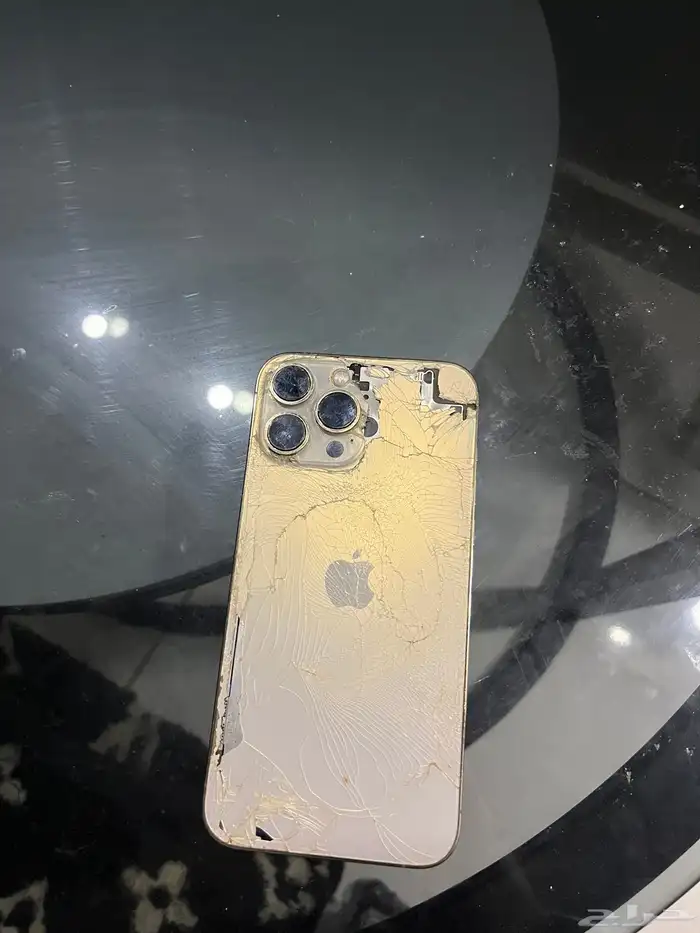 جوال ايفون 13برو ماكس 0