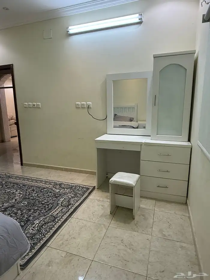 للإيجار ملحق شقة مفروشة حي الحمدانية غرفتين وصالة 5