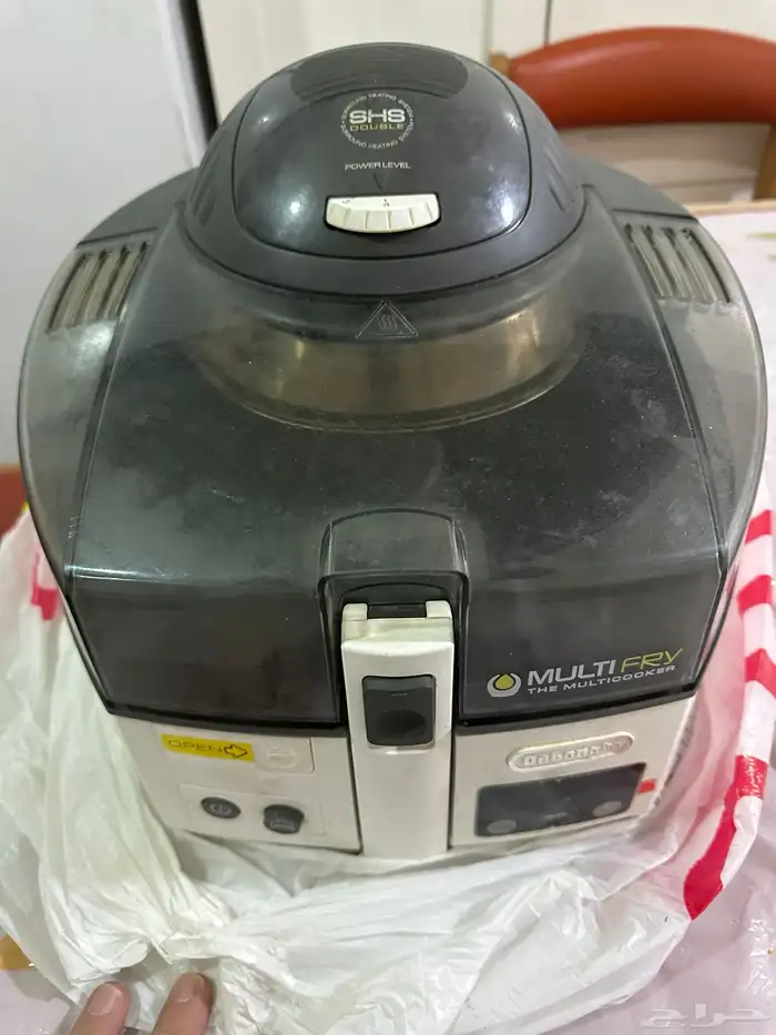 ثلاجة سيارة تروبيكال 9 لتر وقلاية هوائية ديلونجي 4