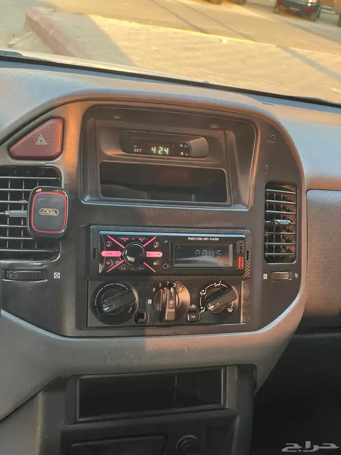 لاندكروزر 20